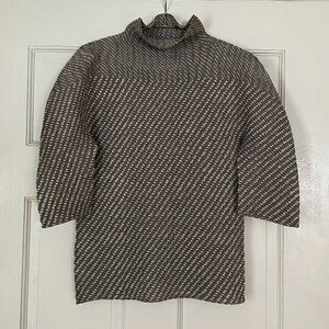 Issey Miyake Mock Turtleneck Medium